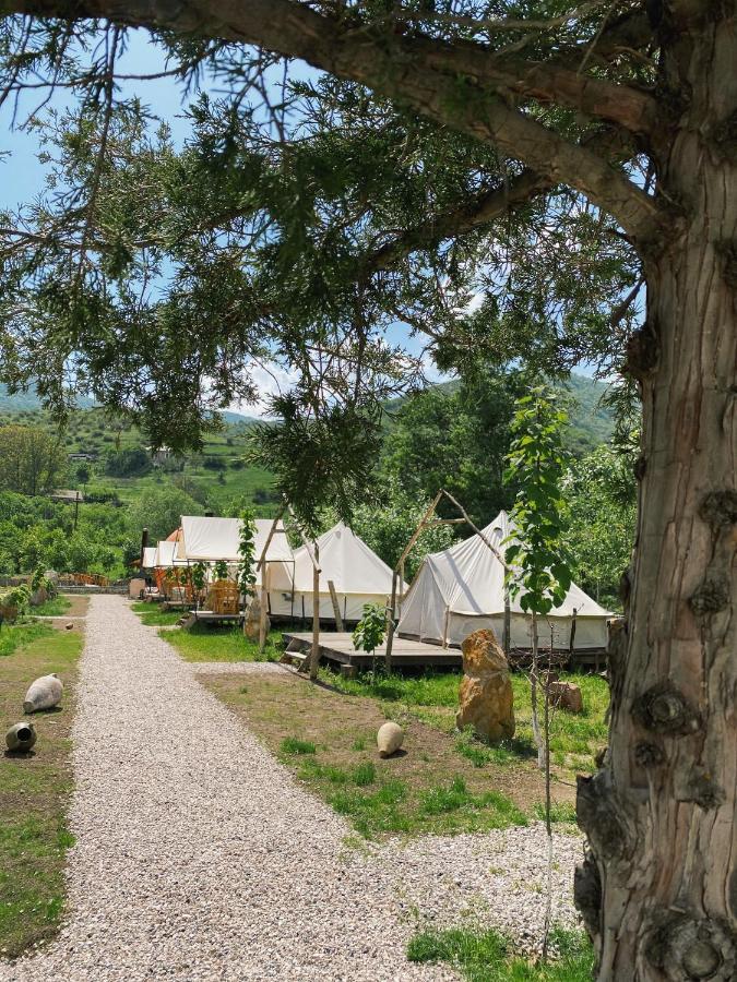 Hovek Guest House Dilisan Kültér fotó