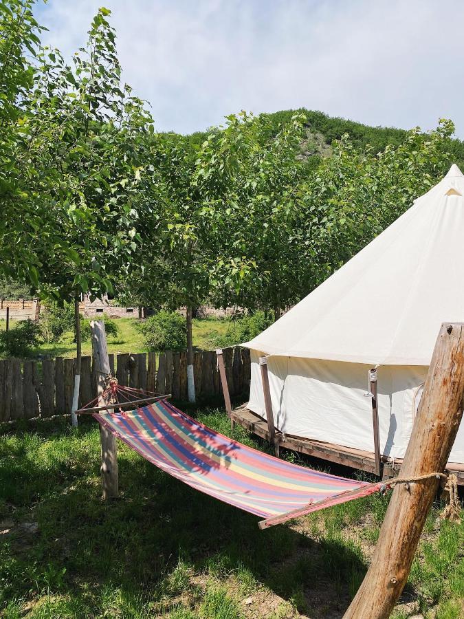 Hovek Guest House Dilisan Kültér fotó